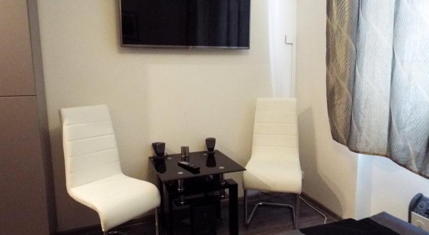 24 Hour-Self Check-In Apartment Namestie Svaeteho Egidia بوبراد الغرفة الصورة
